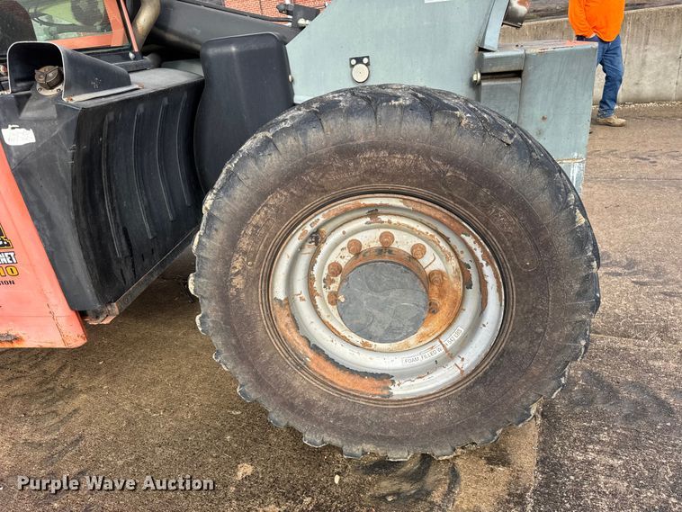 image for item ER0302 2004 JLG Gradall G9-43A telehandler