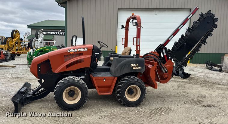 image for item ER0306 2010 Ditch Witch RT80 trencher