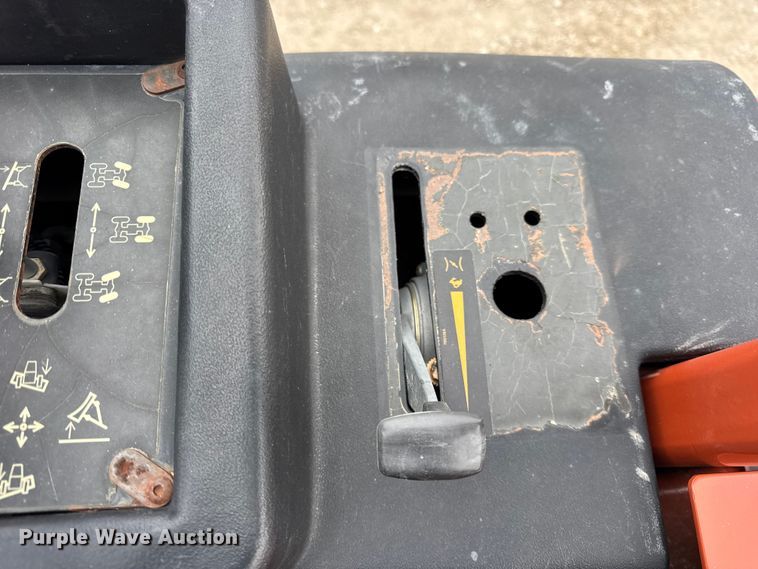 image for item ER0306 2010 Ditch Witch RT80 trencher