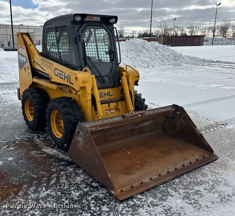 image for item ER0317 2013 Gehl 5640E Turbo skid steer loader