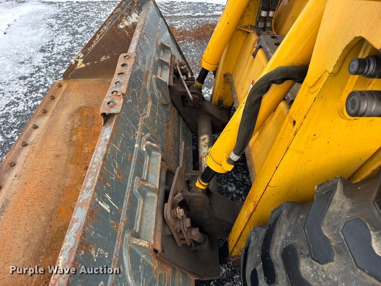 image for item ER0317 2013 Gehl 5640E Turbo skid steer loader