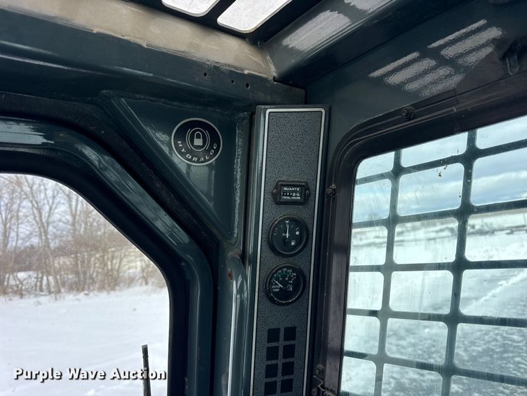 image for item ER0317 2013 Gehl 5640E Turbo skid steer loader