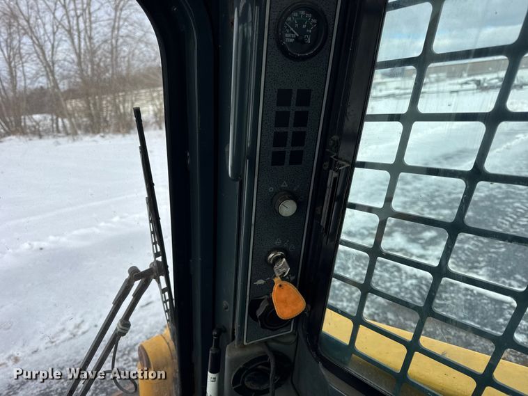 image for item ER0317 2013 Gehl 5640E Turbo skid steer loader