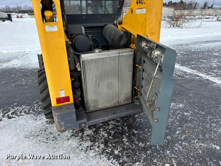 image for item ER0317 2013 Gehl 5640E Turbo skid steer loader