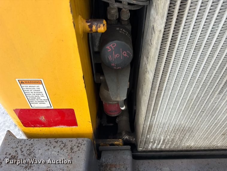 image for item ER0317 2013 Gehl 5640E Turbo skid steer loader