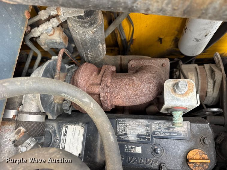 image for item ER0317 2013 Gehl 5640E Turbo skid steer loader