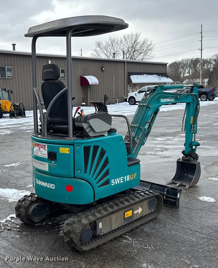 image for item ER0320 2020 Sunward SWE18UF mini excavator