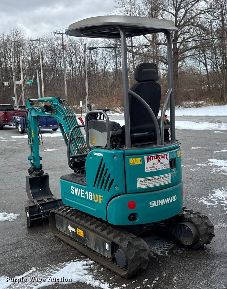image for item ER0320 2020 Sunward SWE18UF mini excavator