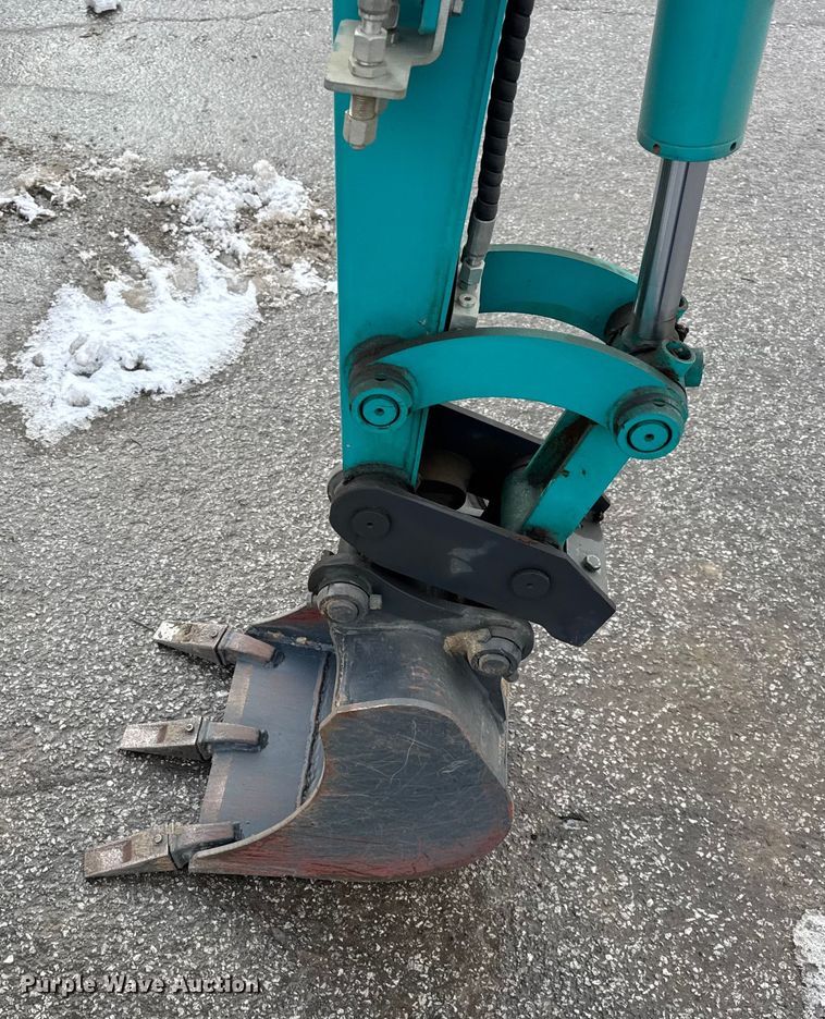 image for item ER0320 2020 Sunward SWE18UF mini excavator