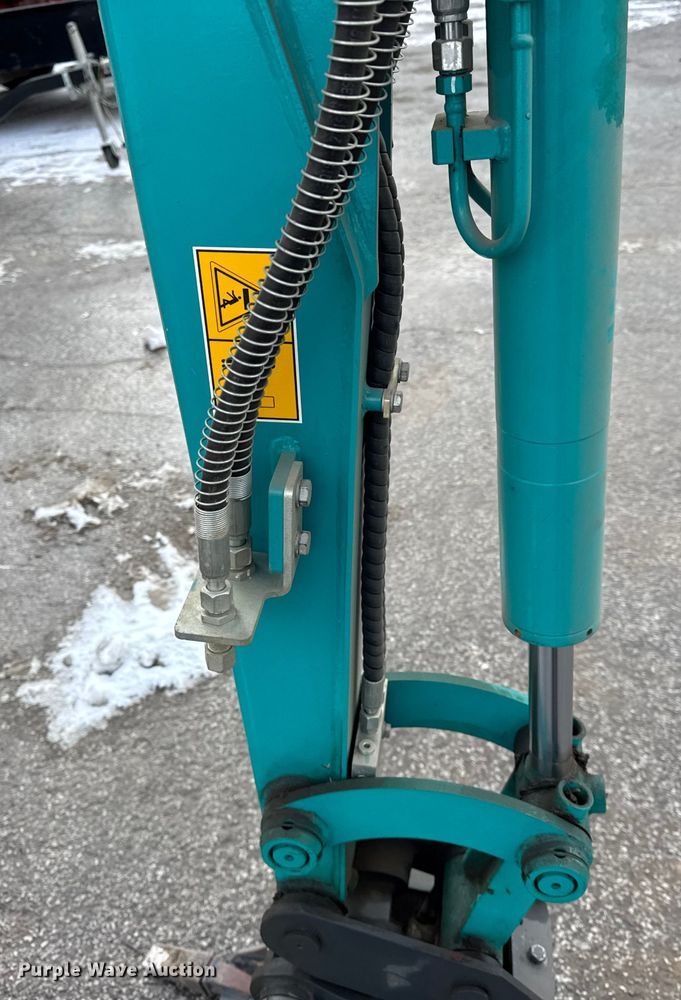 image for item ER0320 2020 Sunward SWE18UF mini excavator