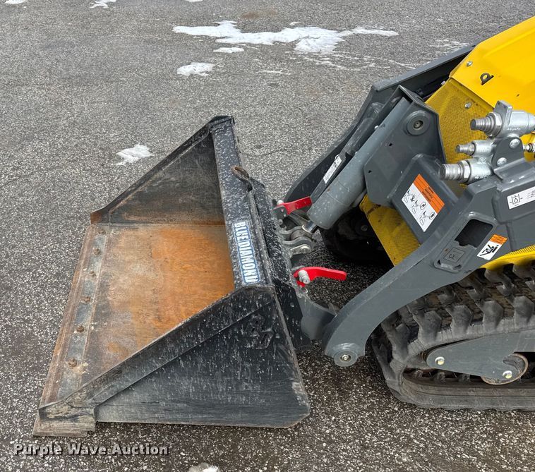 image for item ER0321 2022 Wacker Neuson SM100 compact utility loader