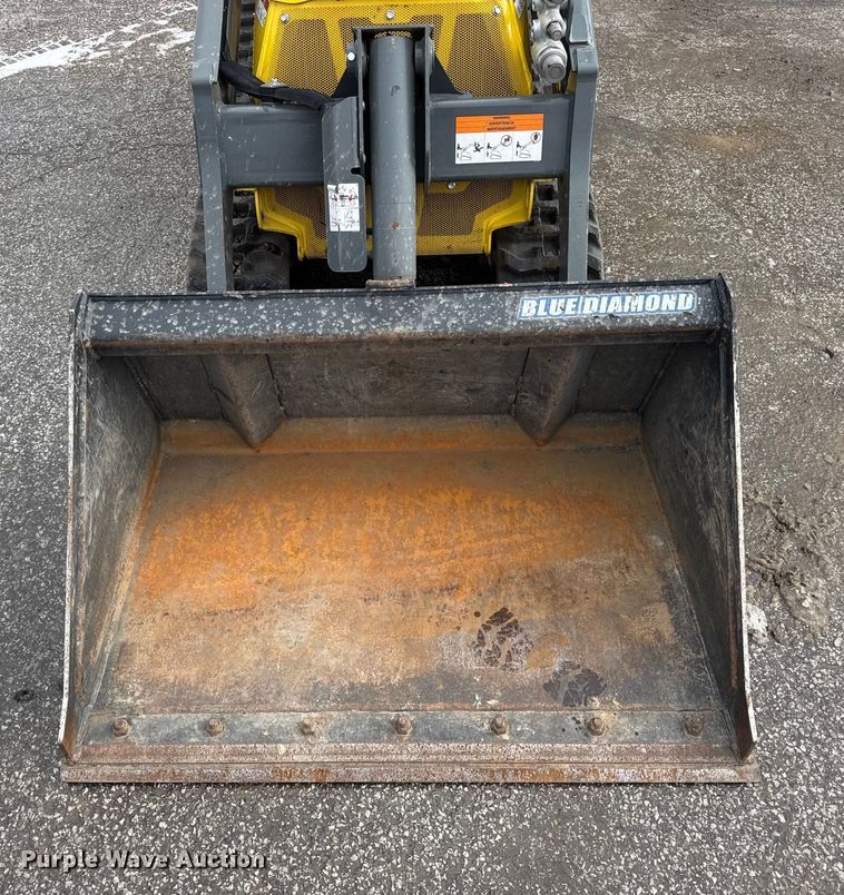 image for item ER0321 2022 Wacker Neuson SM100 compact utility loader