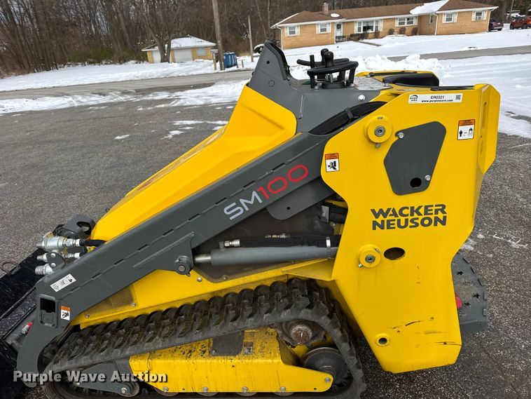 image for item ER0321 2022 Wacker Neuson SM100 compact utility loader