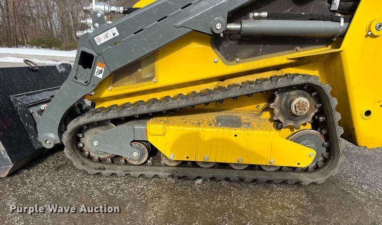 image for item ER0321 2022 Wacker Neuson SM100 compact utility loader