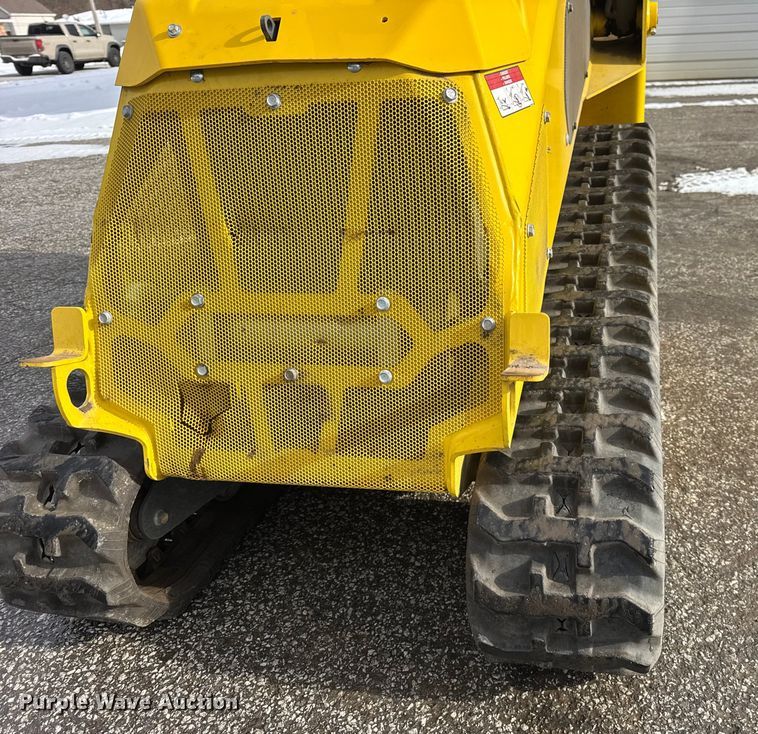 image for item ER0321 2022 Wacker Neuson SM100 compact utility loader