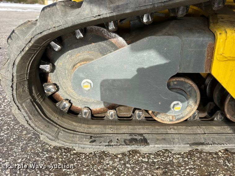 image for item ER0321 2022 Wacker Neuson SM100 compact utility loader