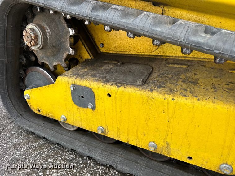 image for item ER0321 2022 Wacker Neuson SM100 compact utility loader