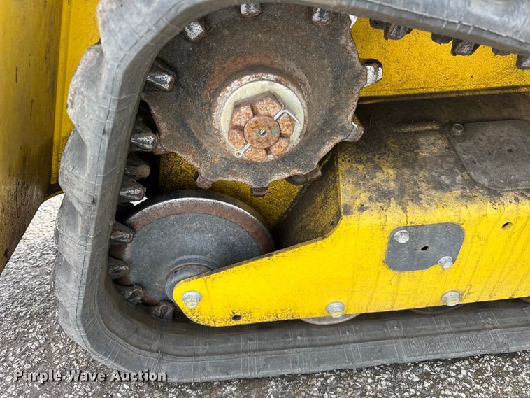 image for item ER0321 2022 Wacker Neuson SM100 compact utility loader