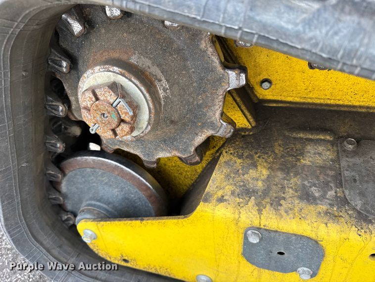 image for item ER0321 2022 Wacker Neuson SM100 compact utility loader