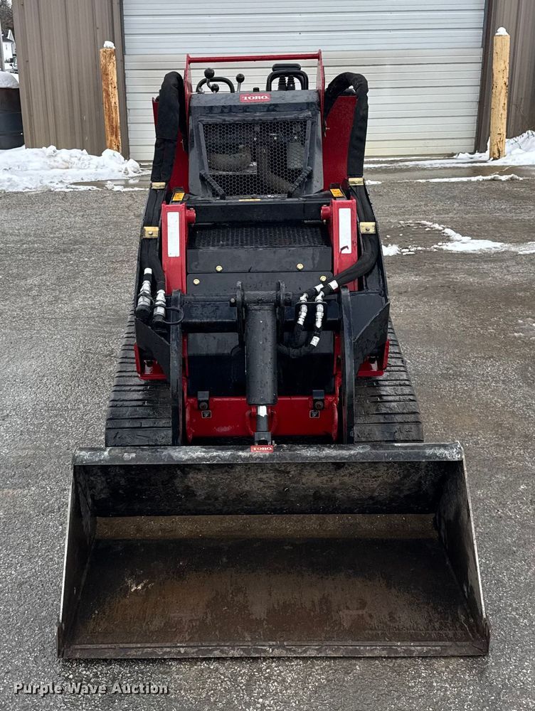 image for item ER0322 2023 Toro Dingo TX1000 compact utility loader