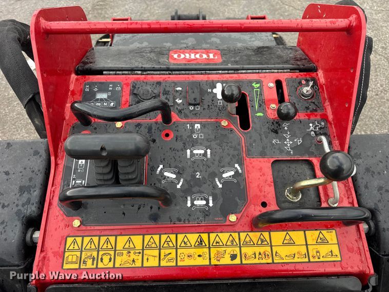 image for item ER0322 2023 Toro Dingo TX1000 compact utility loader