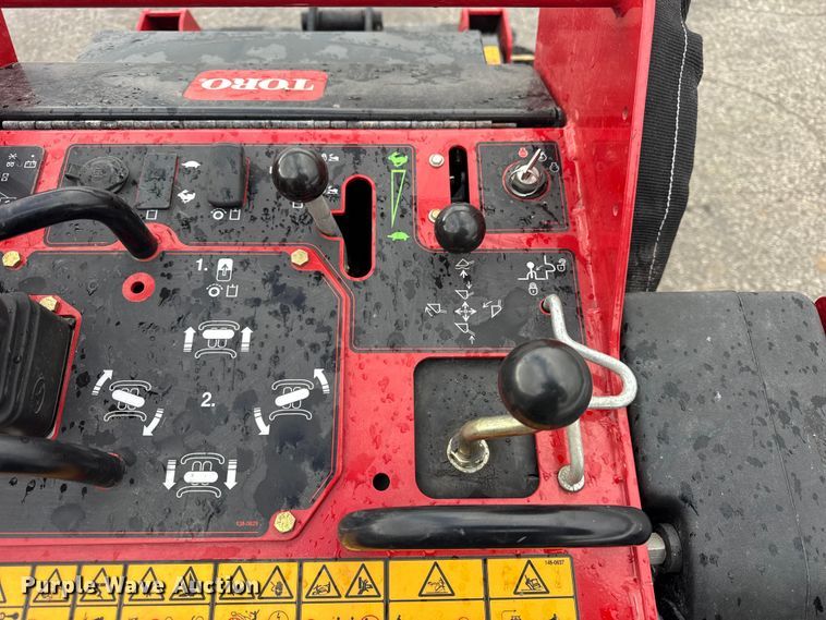 image for item ER0322 2023 Toro Dingo TX1000 compact utility loader