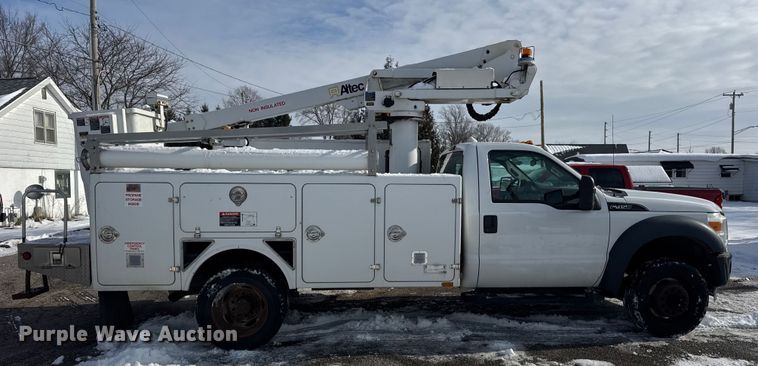 image for item ER0324 2014 Ford F450 Super Duty bucket truck