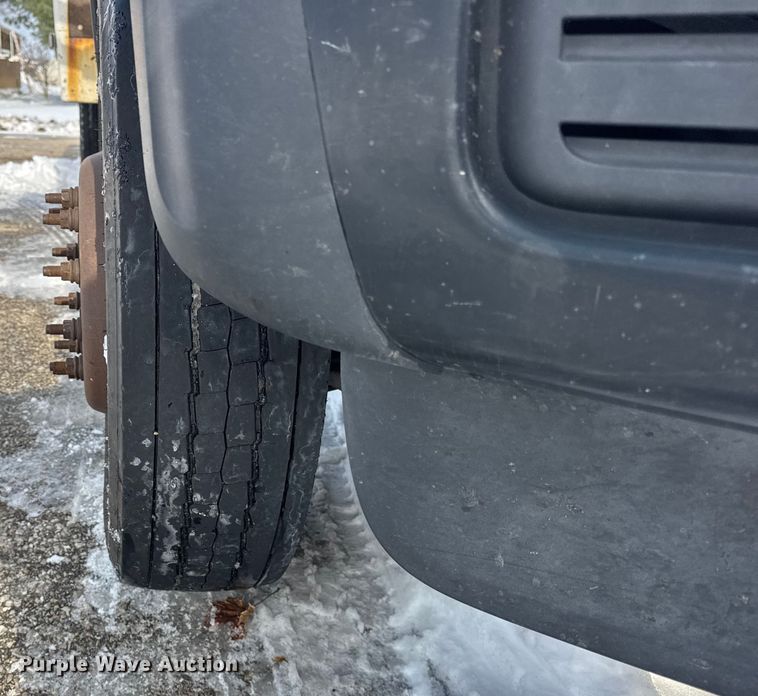 image for item ER0324 2014 Ford F450 Super Duty bucket truck