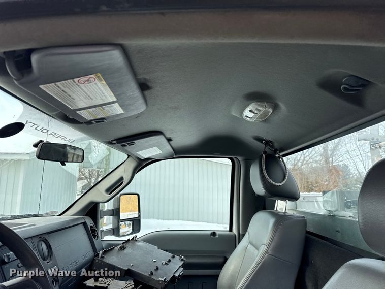 image for item ER0324 2014 Ford F450 Super Duty bucket truck