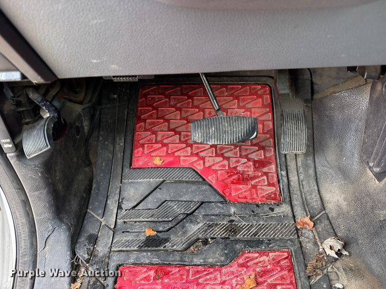 image for item ER0324 2014 Ford F450 Super Duty bucket truck