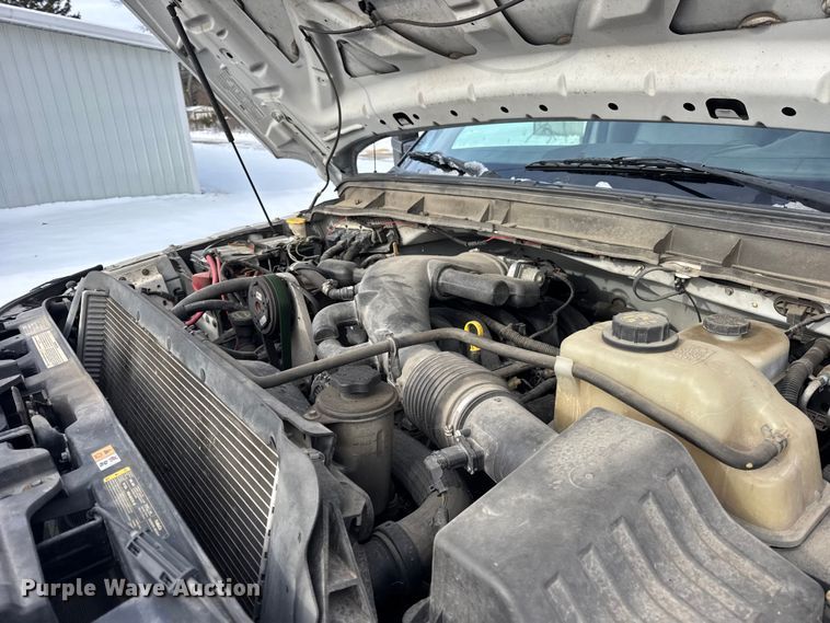 image for item ER0324 2014 Ford F450 Super Duty bucket truck