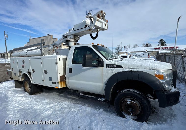 image for item ER0325 2012 Ford F450 Super Duty bucket truck