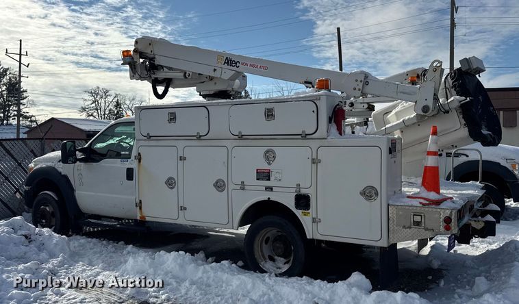 image for item ER0325 2012 Ford F450 Super Duty bucket truck