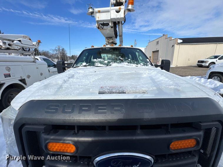 image for item ER0325 2012 Ford F450 Super Duty bucket truck