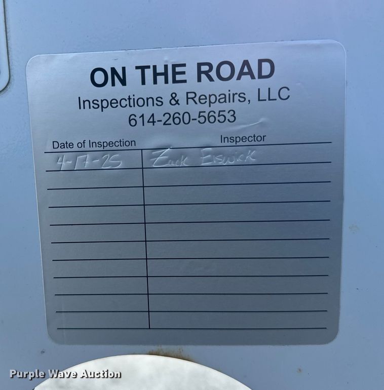 image for item ER0325 2012 Ford F450 Super Duty bucket truck