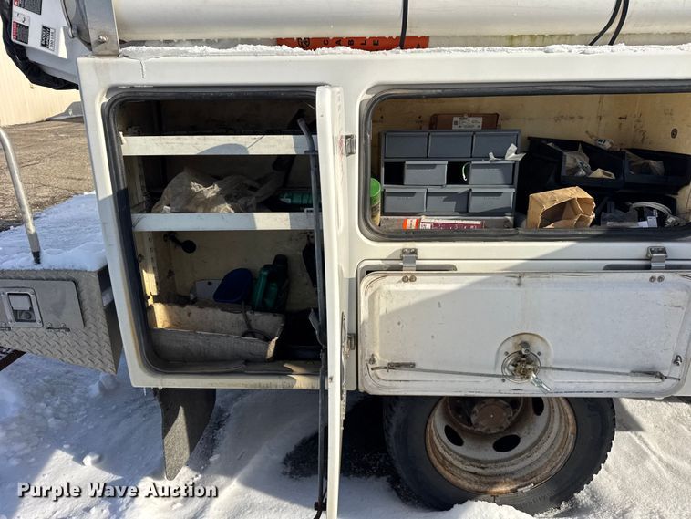 image for item ER0325 2012 Ford F450 Super Duty bucket truck