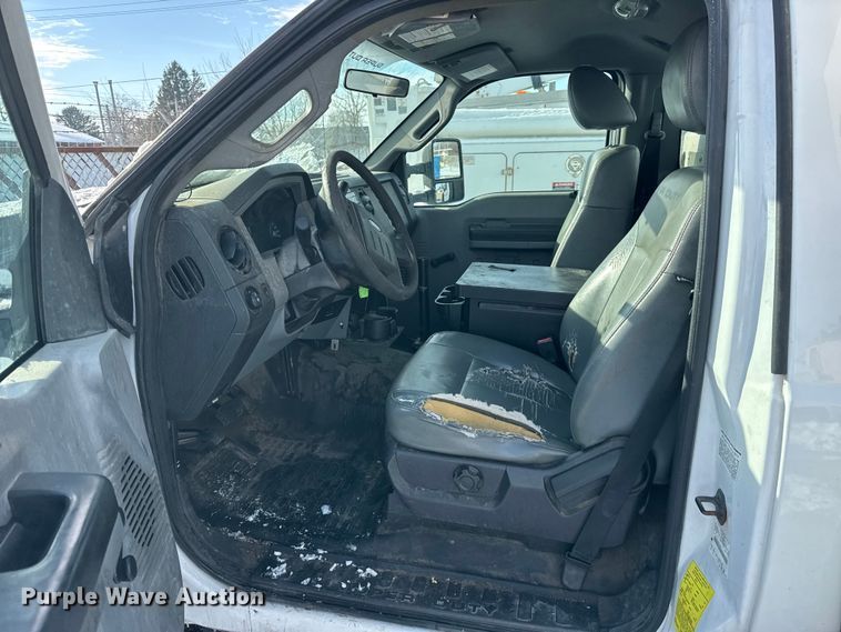 image for item ER0325 2012 Ford F450 Super Duty bucket truck