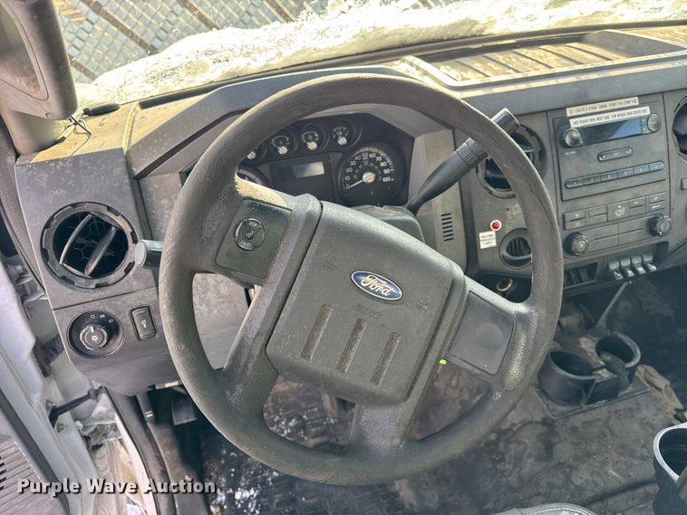 image for item ER0325 2012 Ford F450 Super Duty bucket truck