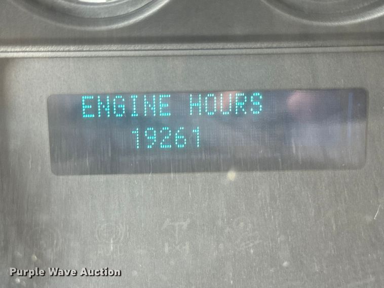 image for item ER0325 2012 Ford F450 Super Duty bucket truck