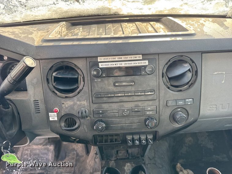 image for item ER0325 2012 Ford F450 Super Duty bucket truck