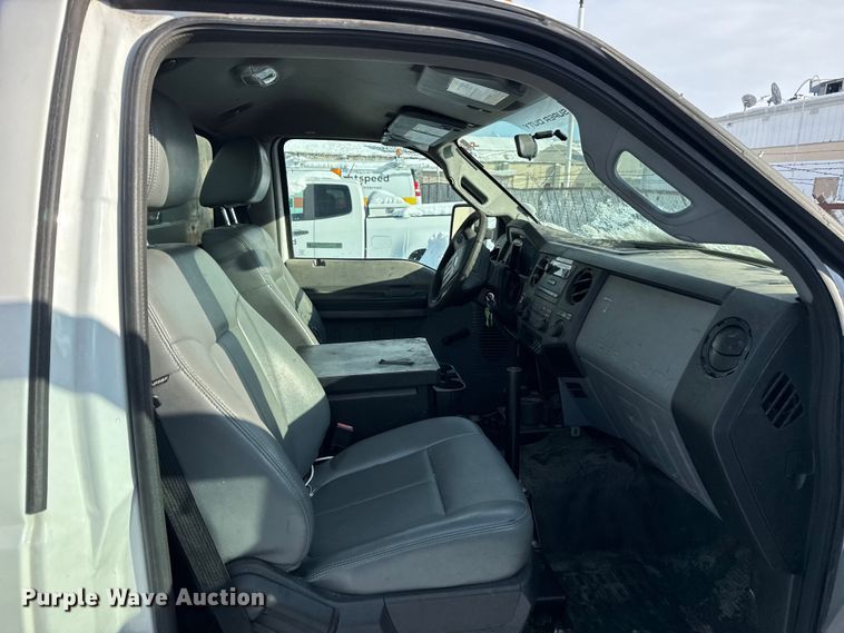 image for item ER0325 2012 Ford F450 Super Duty bucket truck