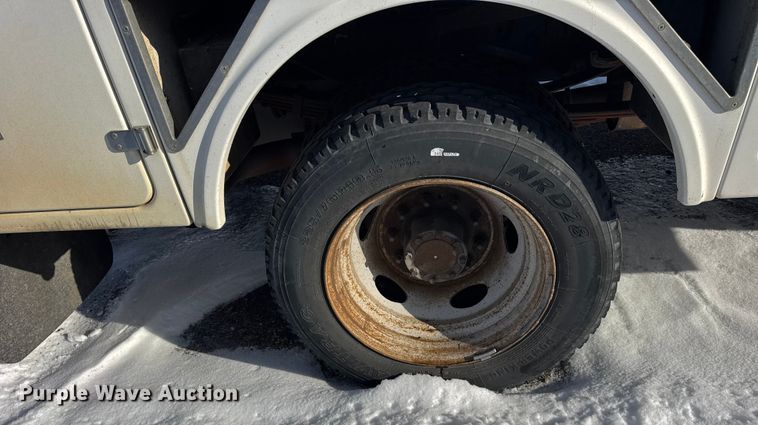 image for item ER0325 2012 Ford F450 Super Duty bucket truck