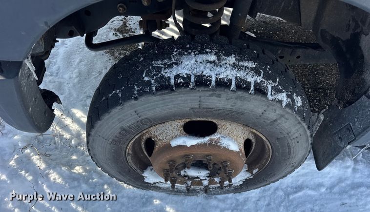 image for item ER0325 2012 Ford F450 Super Duty bucket truck