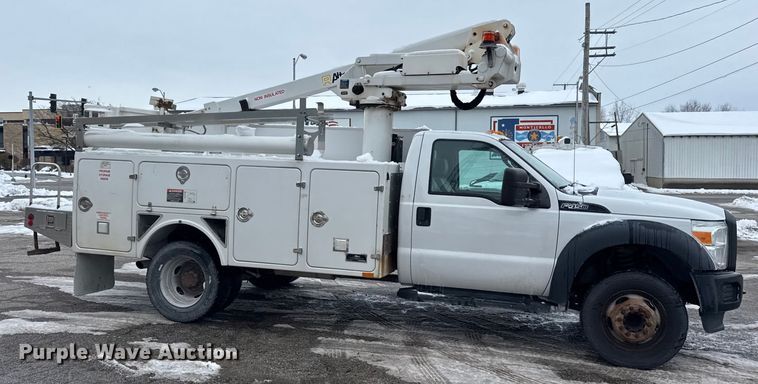 image for item ER0326 2014 Ford F450 Super Duty bucket truck