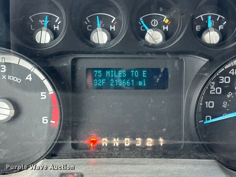 image for item ER0326 2014 Ford F450 Super Duty bucket truck