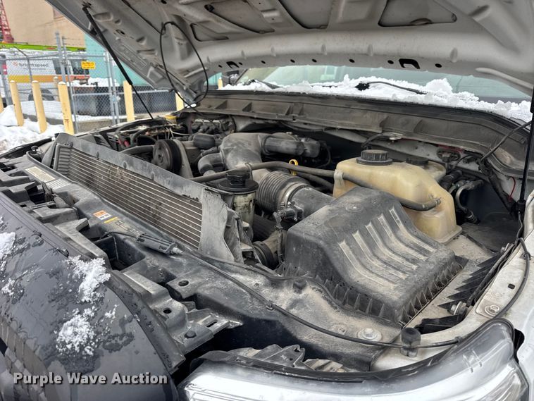 image for item ER0326 2014 Ford F450 Super Duty bucket truck