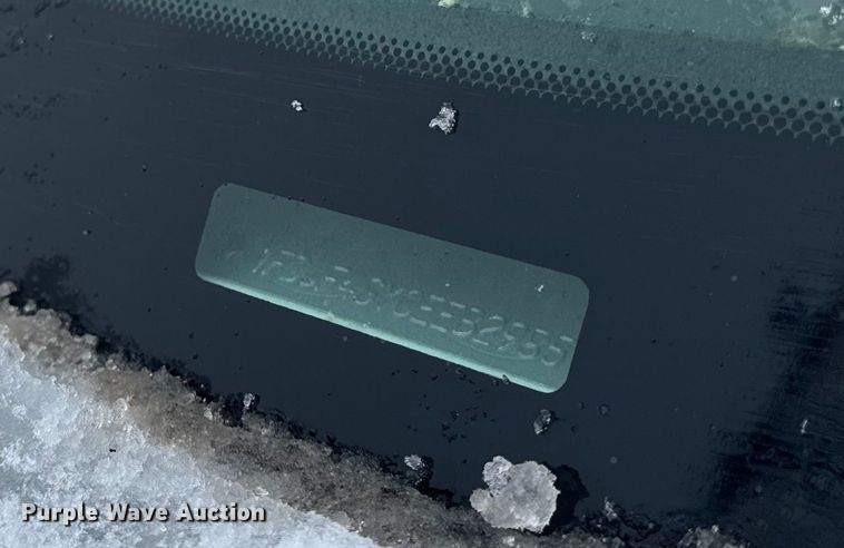 image for item ER0326 2014 Ford F450 Super Duty bucket truck