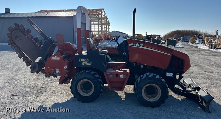 image for item ER0327 2007 Ditch Witch RT55 trencher