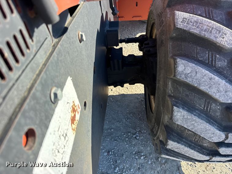 image for item ER0327 2007 Ditch Witch RT55 trencher