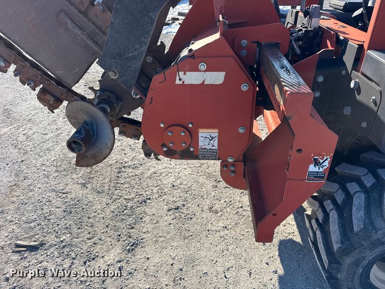 image for item ER0327 2007 Ditch Witch RT55 trencher